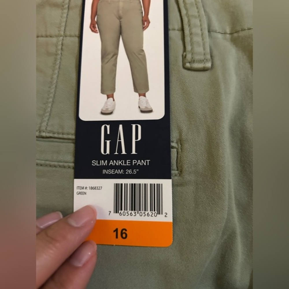 GAP Women’s Slim Ankle Pants - Green size 16